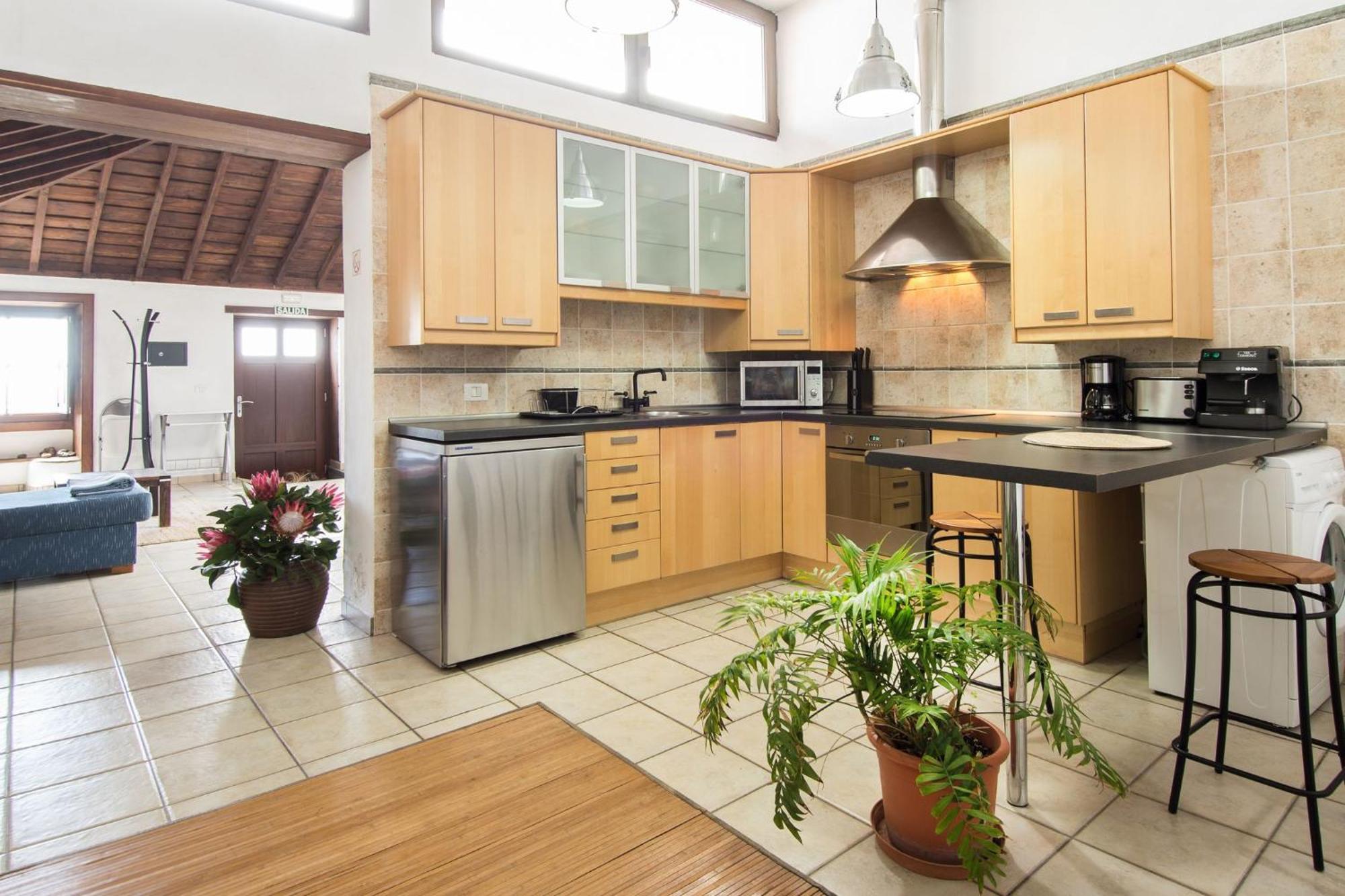 อพาร์ตเมนต์น่ารัก บนชั้น 2 พร้อมวิวทะเล Apartment ซานตาครูซเดลาปัลมา ภายนอก รูปภาพ